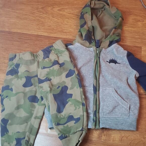 Carters Camo Sweatshirt Set - Picture 2 of 7